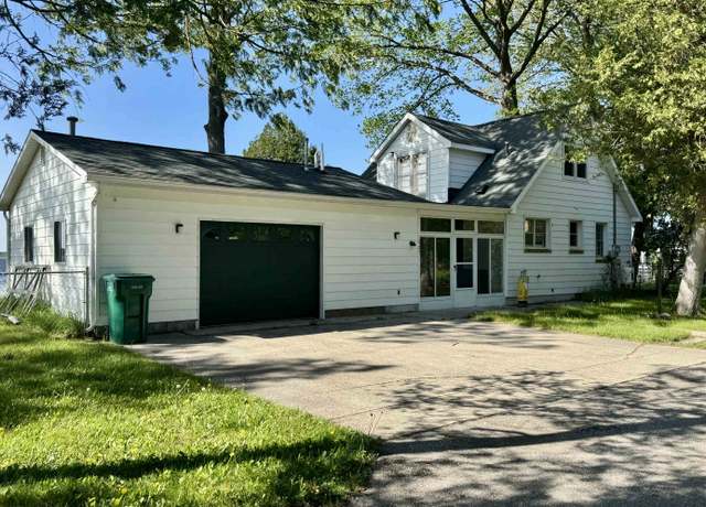 Property at 1043 Cranberry Pike, East Tawas, MI 48730, 3 beds, 1 bath
