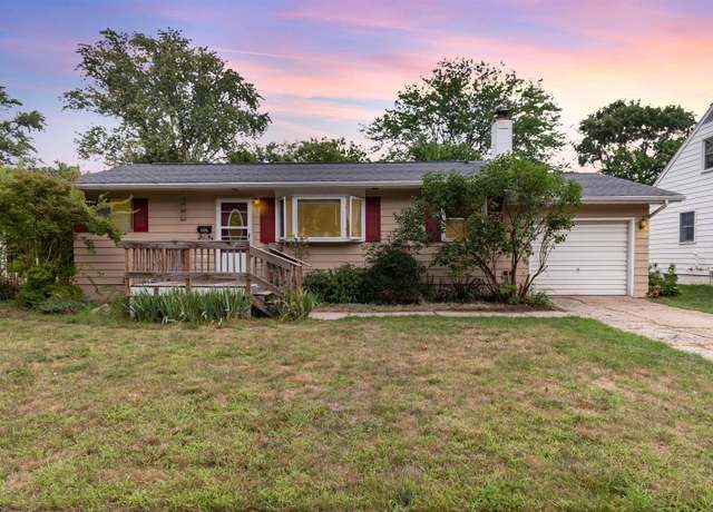 Property at 1017 Taylor St, Mt Pleasant, MI 48858, 3 beds, 1.5 baths