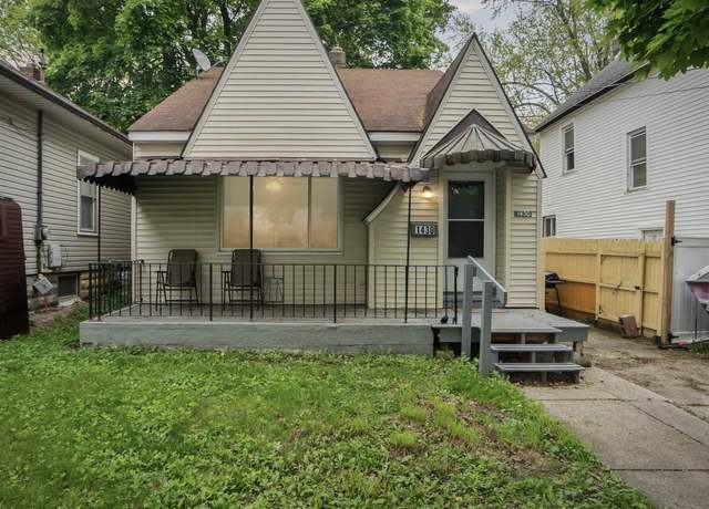 Property at 1430 New York Ave, Lansing, MI 48906, 3 beds, 1 bath