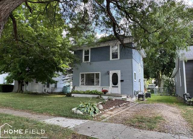 Property at 638 N Park St, Owosso, MI 48867, 3 beds, 1 bath