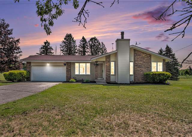 Property at 11630 Myers Lake Ave NE, Cedar Springs, MI 49319, 3 beds, 2 baths