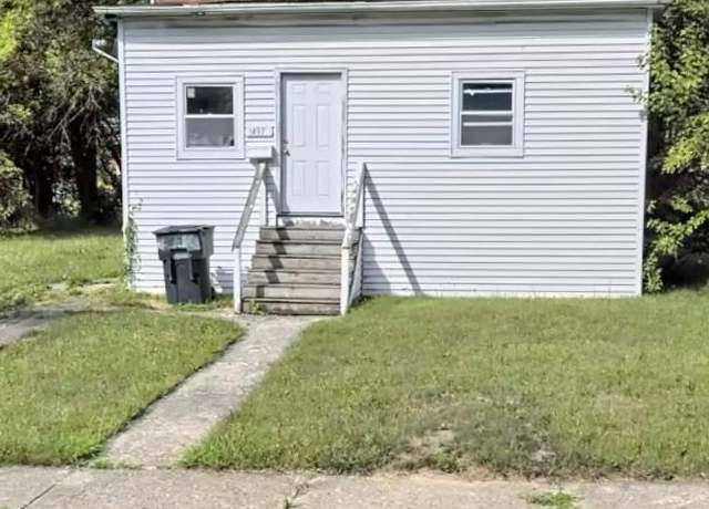 Property at 1497 Harding St, Detroit, MI 48214, 4 beds, 1.5 baths