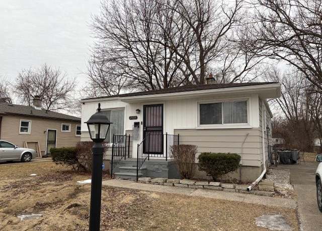 Property at 29159 Parkwood St, Inkster, MI 48141, 3 beds, 1 bath