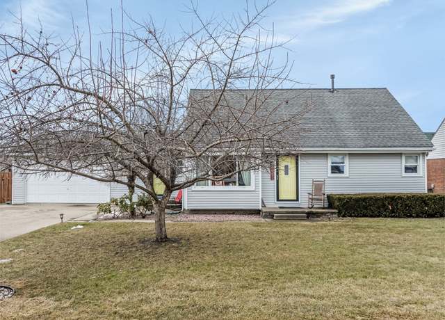 Property at 46669 Roselane Dr, Chesterfield, MI 48047, 4 beds, 2 baths