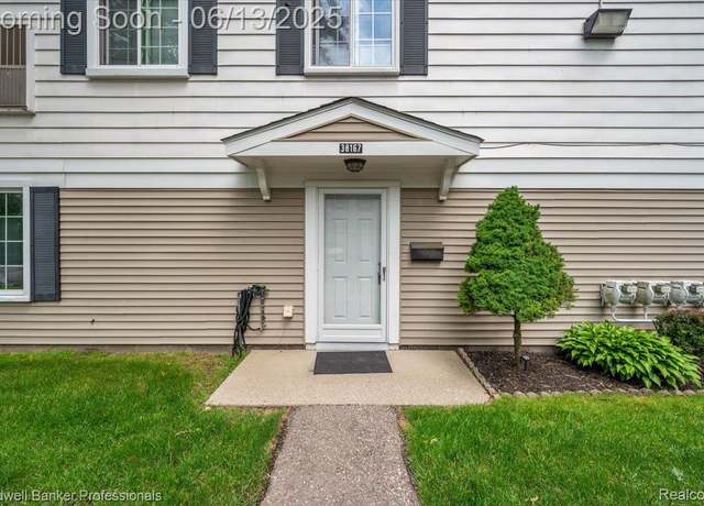 Property at 38167 Greenwood St, Westland, MI 48185, 2 beds, 1 bath