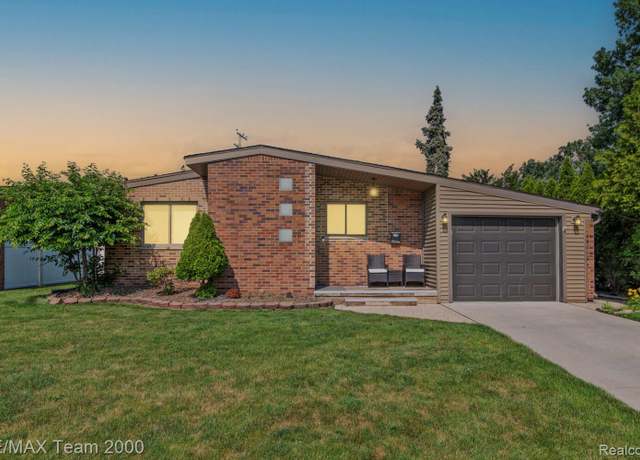Property at 9756 Buckingham Ave, Allen Park, MI 48101, 3 beds, 2 baths