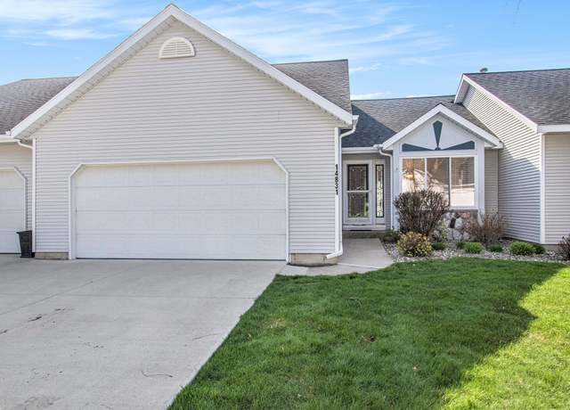 Property at 14831 Anchor Ct, Holland, MI 49424, 3 beds, 2 baths