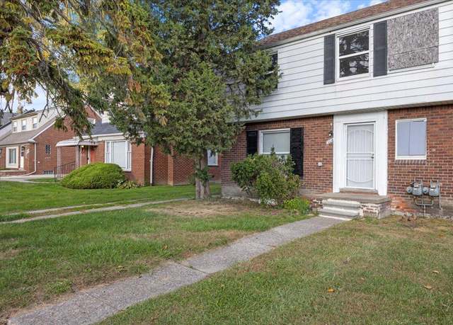 Property at 504 Alter Rd, Detroit, MI 48215, 3 beds, 1.5 baths