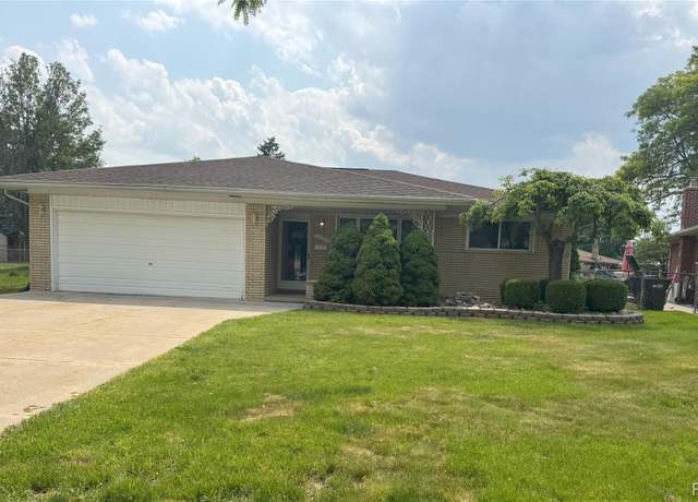 Property at 33555 Groth Dr, Sterling Heights, MI 48312, 3 beds, 1.5 baths