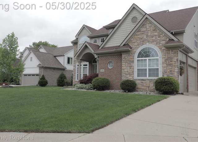 Property at 13961 Cobblestone Creek Dr, Belleville, MI 48111, 4 beds, 3.5 baths