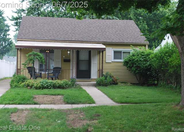 Property at 4449 Carnegie St, Wayne, MI 48184, 2 beds, 1 bath