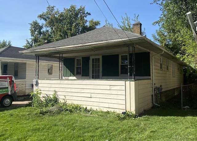 Property at 836 Victoria Ave, Flint, MI 48507, 3 beds, 1.5 baths