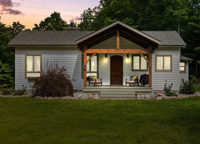 Property at 443 Mary Dale Ln, Custer Township, MI 49659, 3 beds, 2.5 baths