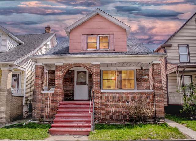 Property at 3110 Roosevelt St, Hamtramck, MI 48212, 7 beds, 4 baths