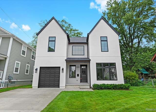 Property at 624 S Vermont Ave, Royal Oak, MI 48067, 5 beds, 4.5 baths