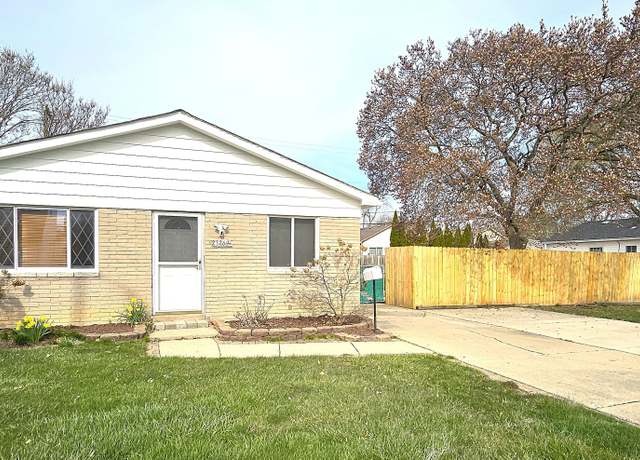 Property at 23269 Stewart Ave, Warren, MI 48089, 3 beds, 1 bath