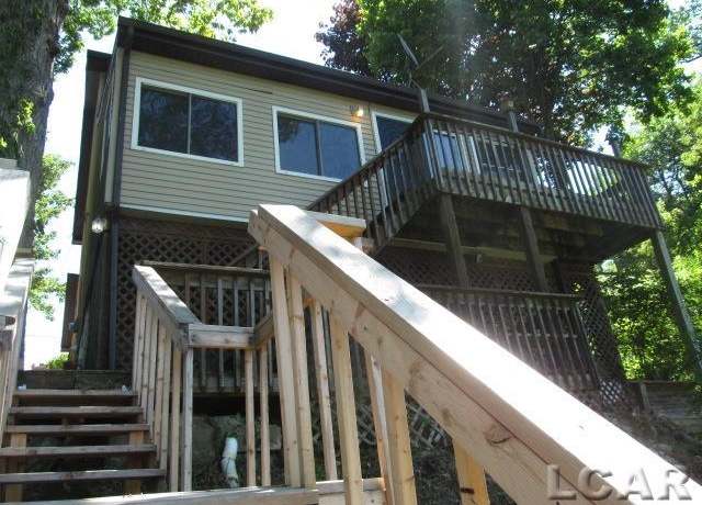 Property at 1280 Lakeview Dr, Tipton, MI 49287, 3 beds, 2 baths