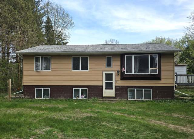 Property at 8177 W Mount Morris Rd, Flushing, MI 48433, 4 beds, 2 baths