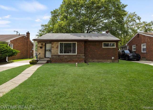 Property at 24611 Kenosha St, Oak Park, MI 48237, 3 beds, 2 baths