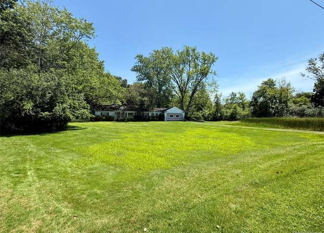 Property at 30486 S Greenbriar Rd, Franklin, MI 48025