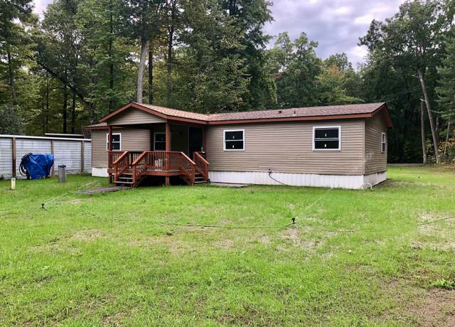 Property at 6566 E Stolberg Rd, Fountain, MI 49410, 3 beds, 2 baths