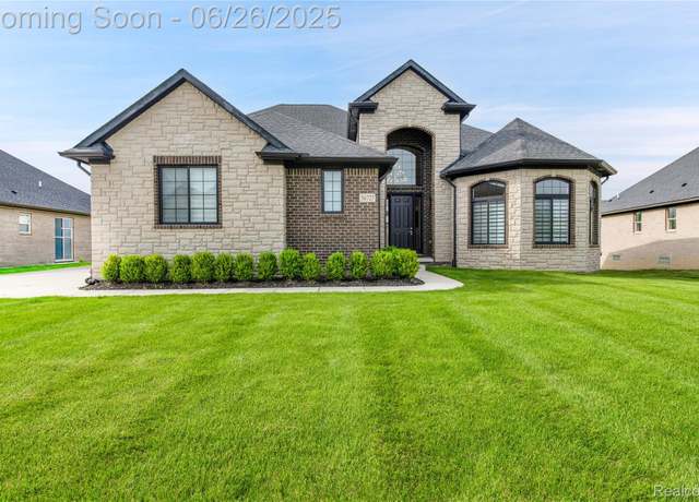 Property at 56727 Via Carlotta, Shelby Twp, MI 48042, 4 beds, 4.5 baths
