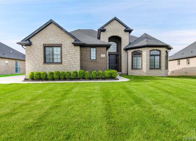 Property at 56727 Via Carlotta, Shelby Twp, MI 48042, 4 beds, 4.5 baths