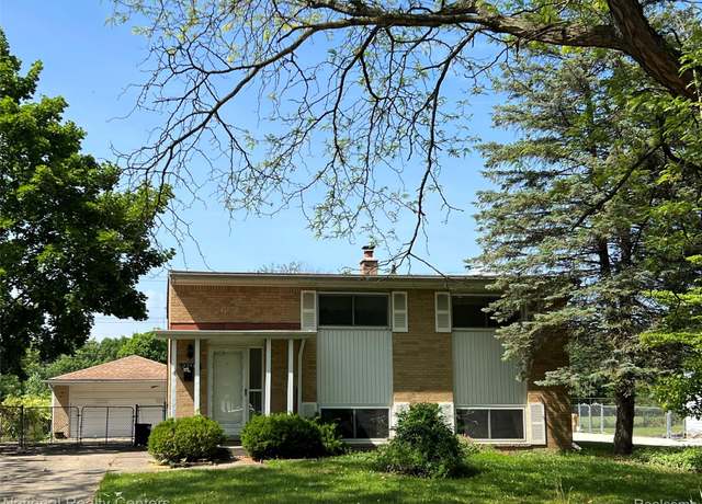 Property at 23556 Candace Dr, Rockwood, MI 48173, 3 beds, 1.5 baths