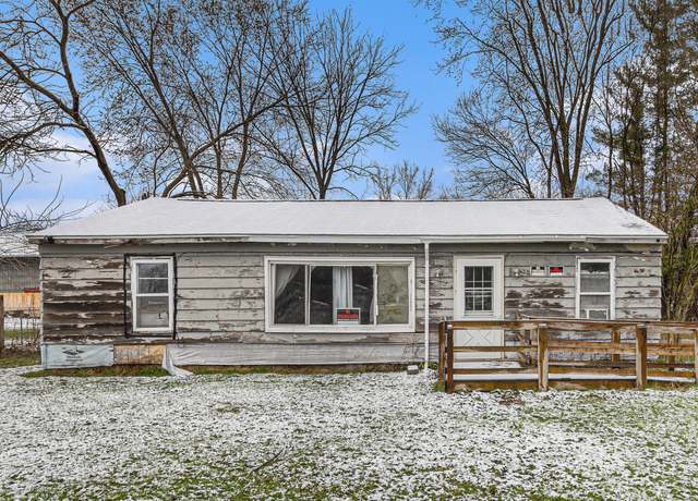 Property at 3309 Greenfield Ave, Kalamazoo, MI 49048, 3 beds, 1 bath