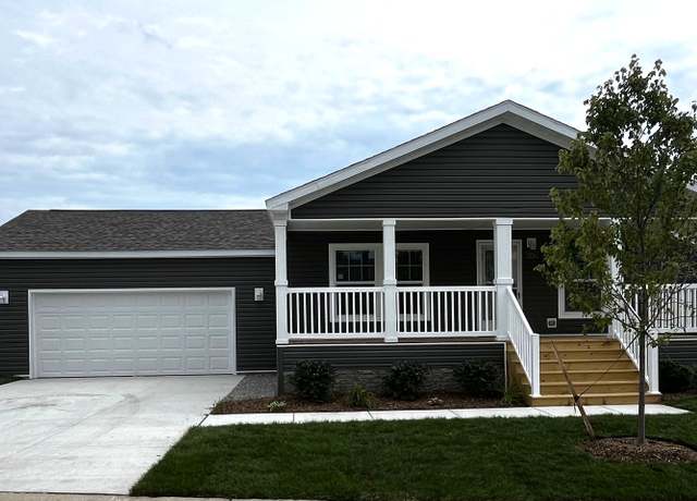 Property at 2776 Naples Ct, Lapeer, MI 48446, 3 beds, 2 baths