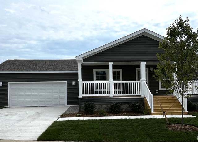 Property at 2776 Naples Ct, Lapeer, MI 48446, 3 beds, 2 baths