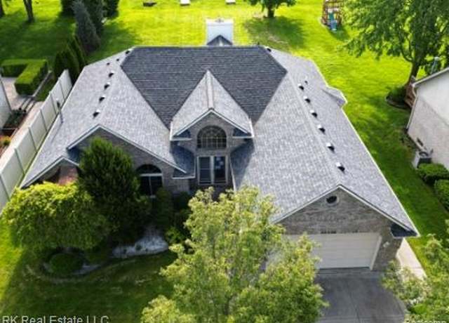 Property at 52362 Beaver Trail Dr, Macomb, MI 48042, 3 beds, 4 baths
