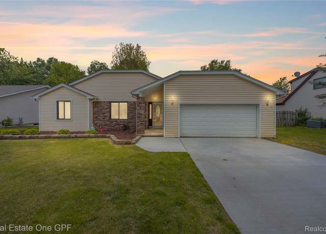 Property at 973 Nautical Ln, Marine City, MI 48039, 3 beds, 2 baths