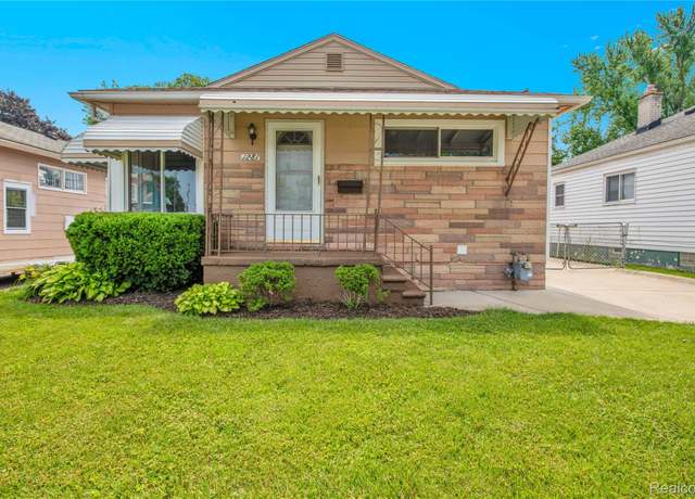 Property at 1281 Grant Ave, Lincoln Park, MI 48146, 3 beds, 1.5 baths