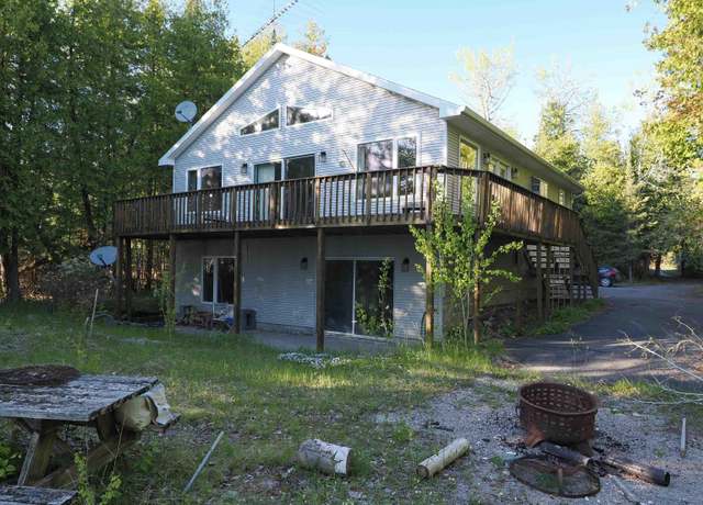 Property at 7502 Kauffman Blvd, Presque Isle, MI 49777, 2 beds, 2 baths
