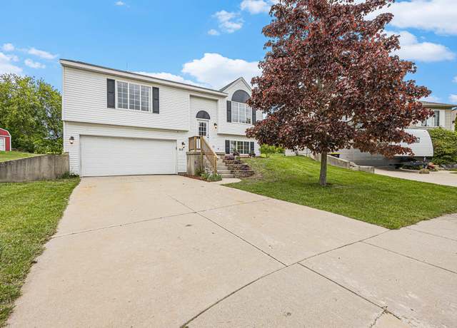 Property at 313 Pioneer Trl NE, Cedar Springs, MI 49319, 3 beds, 2 baths