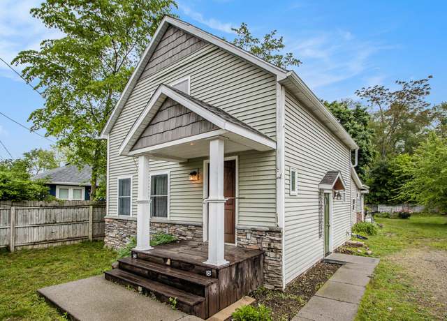 Property at 10933 Portage Rd, Portage, MI 49002, 3 beds, 1.5 baths