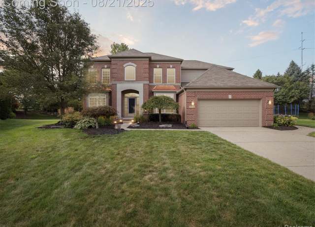 Property at 49018 Freestone Dr, Northville, MI 48168, 4 beds, 3.5 baths