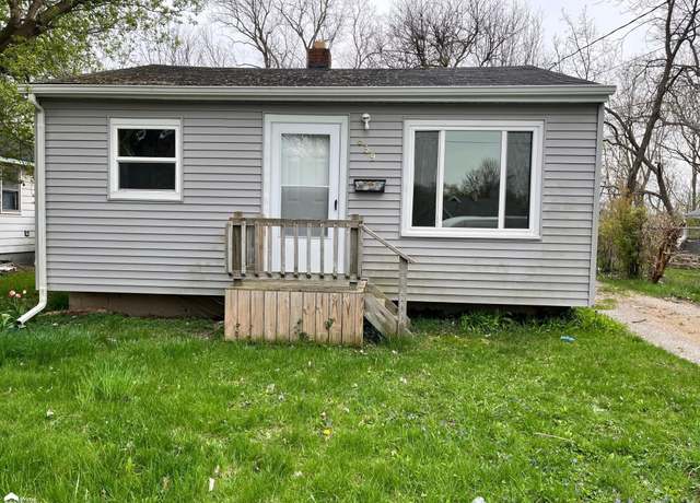 Property at 639 Monroe St, Flint, MI 48503, 2 beds, 1 bath