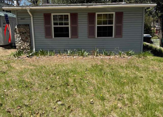 Property at 8687 Reiss Dr, Farwell, MI 48622, 2 beds, 1 bath