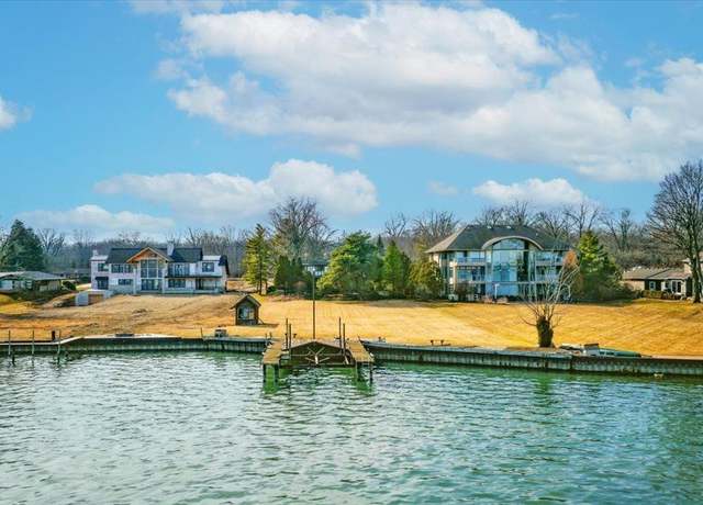 Property at 26705 East River Rd, Grosse Ile, MI 48138, 3 beds, 3 baths