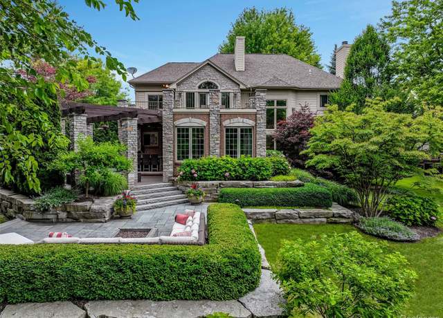 Property at 4995 Highland Ct, Clarkston, MI 48348, 4 beds, 5 baths