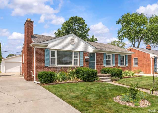 Property at 11313 Brookfield St, Livonia, MI 48150, 3 beds, 1.5 baths