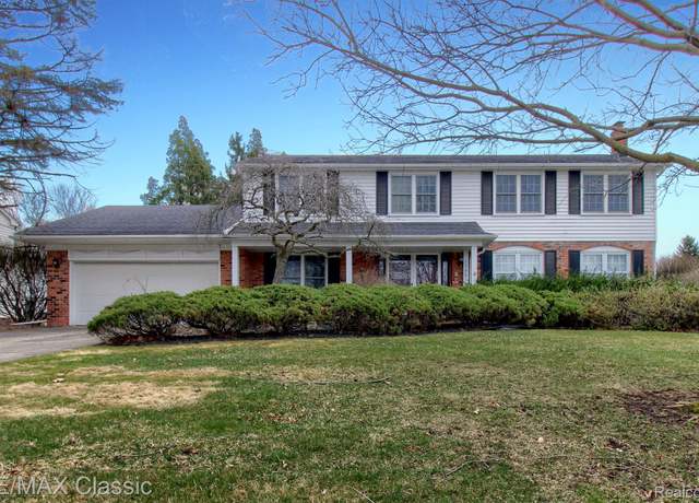 Property at 33951 Old Timber Rd, Farmington Hills, MI 48331, 4 beds, 2.5 baths