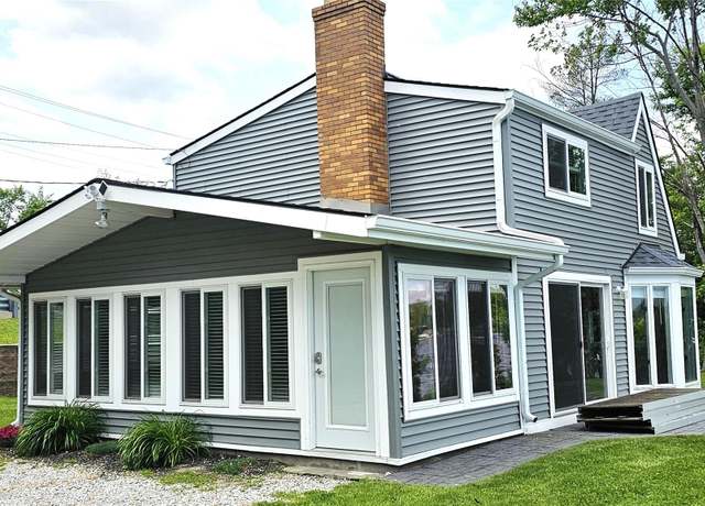 Property at 9388 Dexter Pinckney, Pinckney, MI 48169, 3 beds, 2 baths