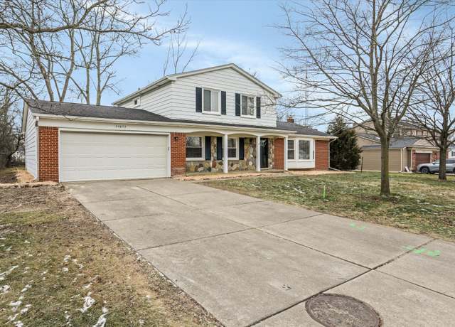 Property at 25673 Kilreigh Dr, Farmington Hills, MI 48336, 4 beds, 2.5 baths