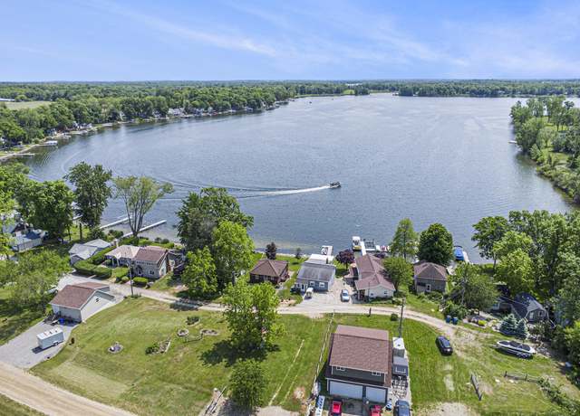 Property at 263 Waffle Dr, Coldwater, MI 49036, 2 beds, 1 bath