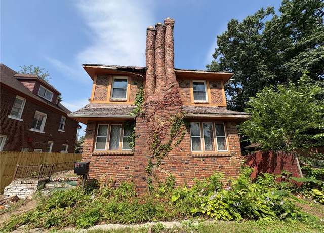 Property at 16579 Ohio St, Detroit, MI 48221, 4 beds, 3 baths