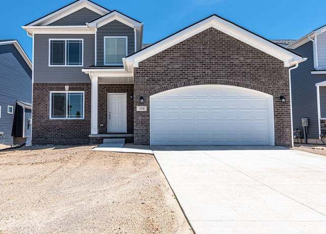 Property at 53170 Woodland Mdws, Chesterfield Township, MI 48047, 4 beds, 2.5 baths
