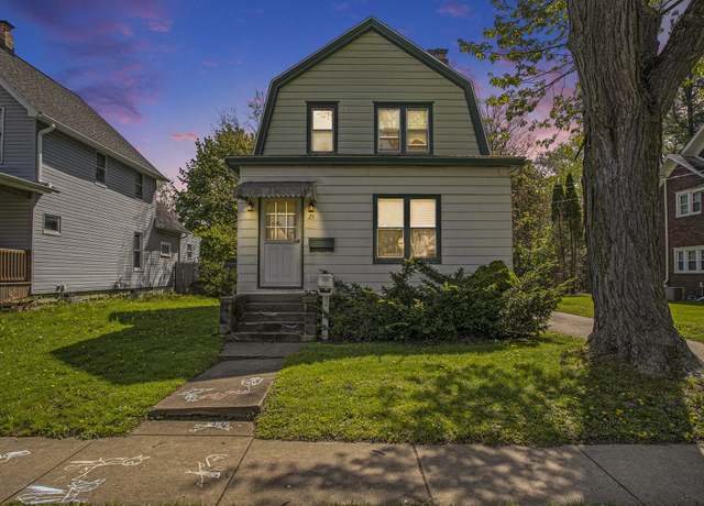 Property at 25 East Ave S, Battle Creek, MI 49017, 3 beds, 1.5 baths